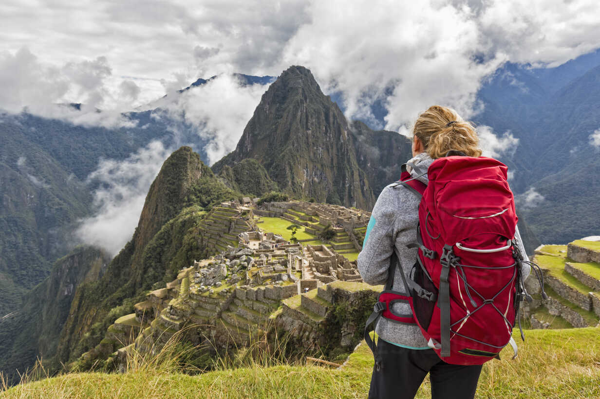 Huchuy Qosqo Hike